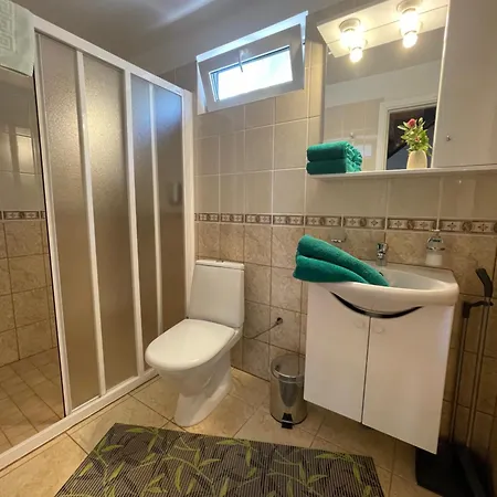 Kaesmu Merekalda Apartments - Adults Only Room photo