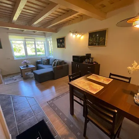 Kaesmu Merekalda Apartments - Adults Only Room photo