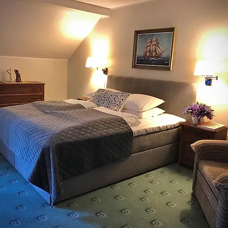 Kaesmu Merekalda Apartments - Adults Only Room photo